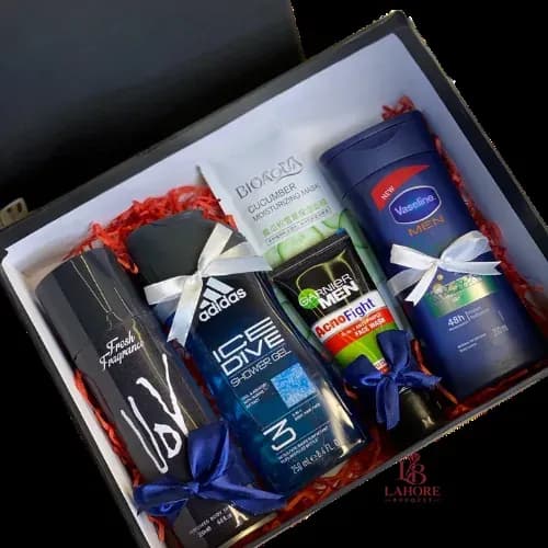 Grooming Essentials Box