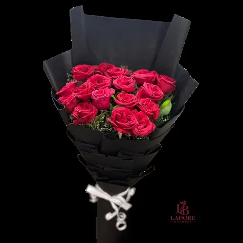 Red Rose Bouquet – Black Wrap