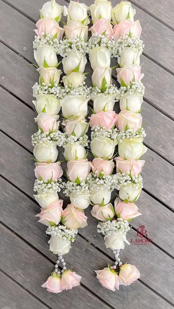 White Roses Mala/Haar for Weddings and Events in Lahore